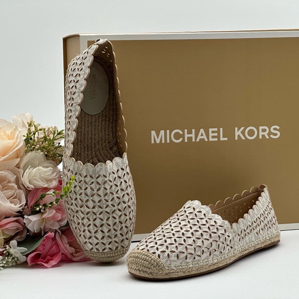 Michael Kors Slip On Vanilla Espadrilles Size 8.5